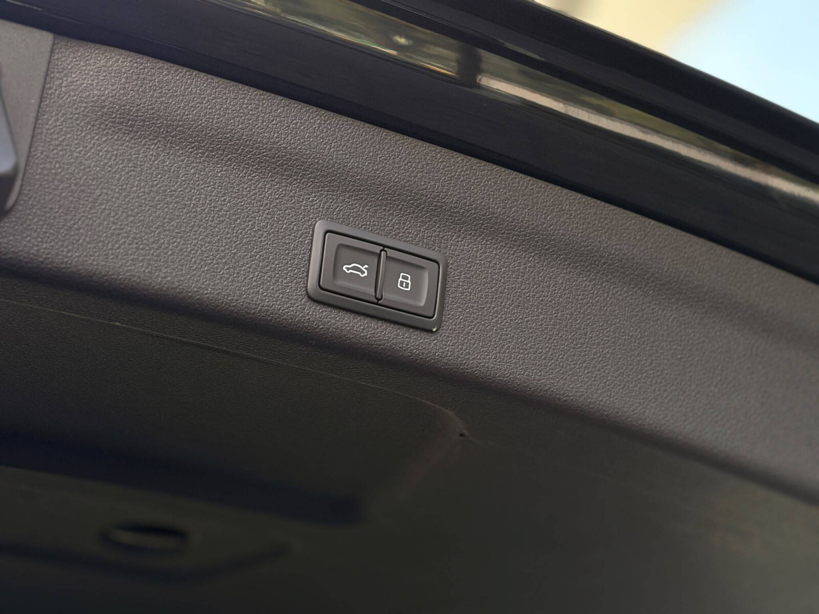 Audi A6 Avant - zdjęcie 14