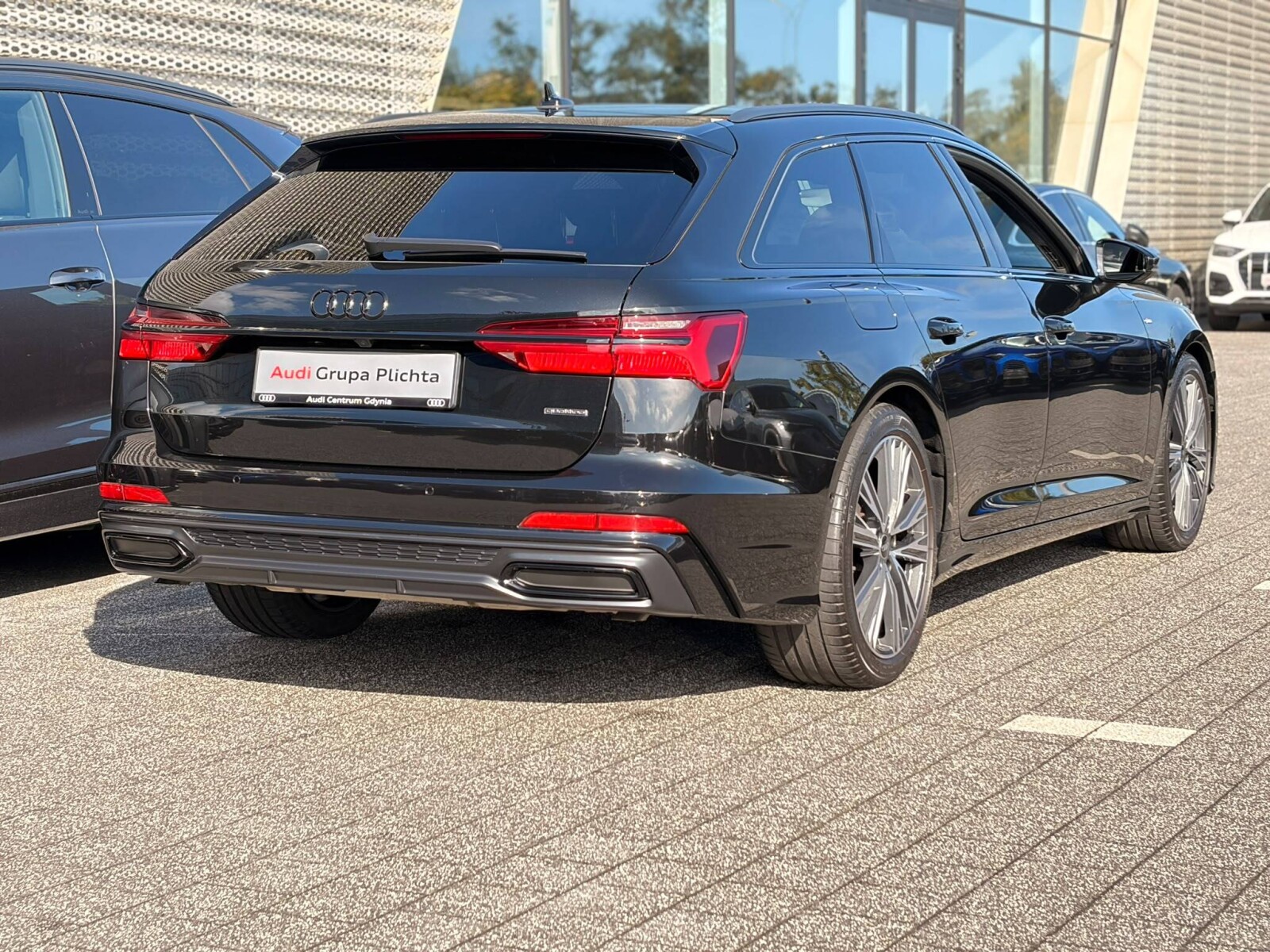 Audi A6 Avant - zdjęcie 10