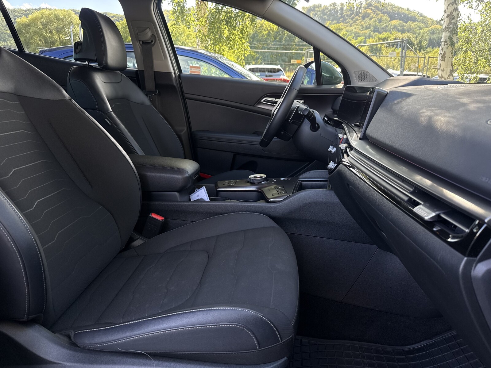 Kia Sportage - zdjęcie 13
