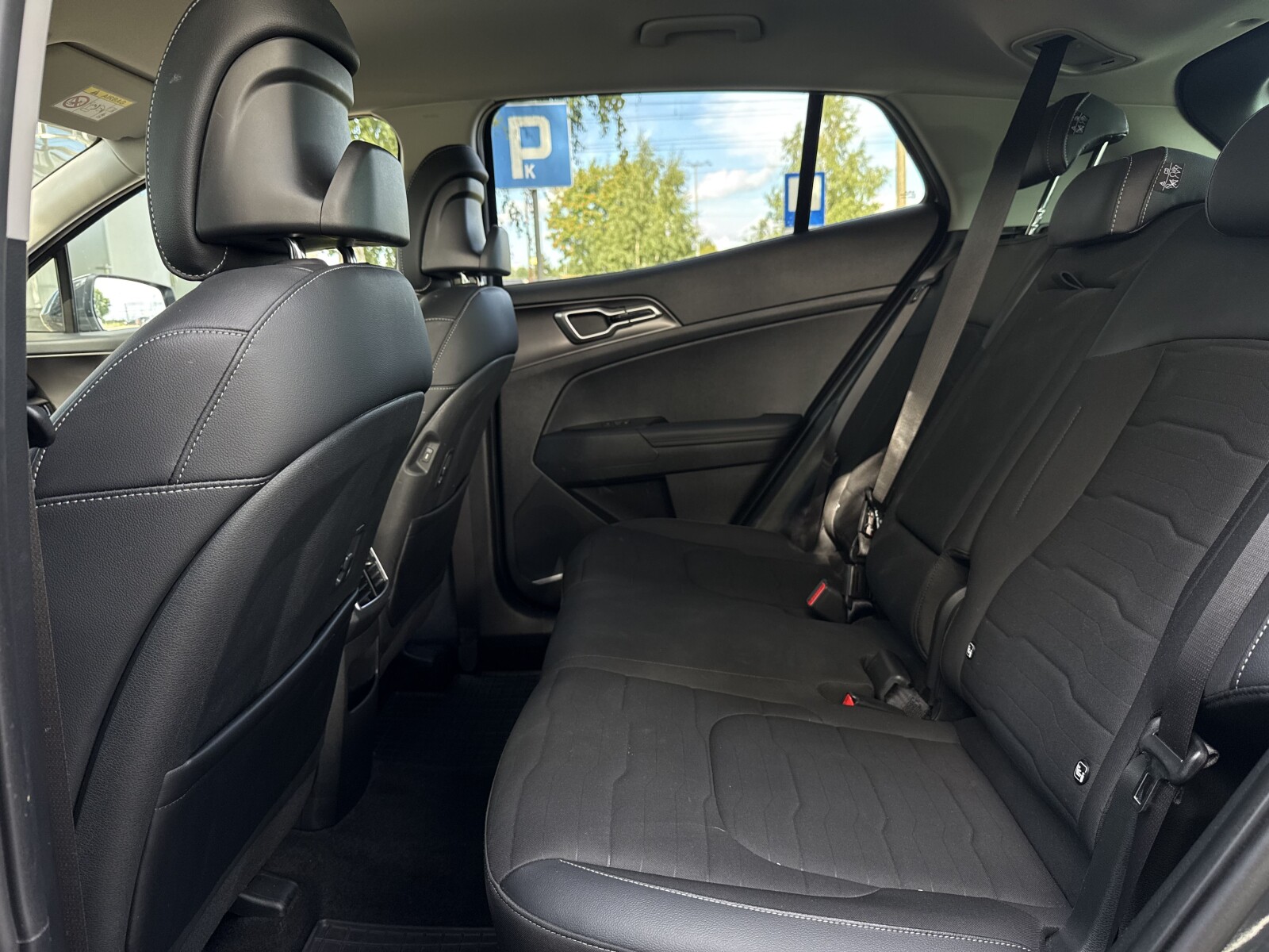 Kia Sportage - zdjęcie 32