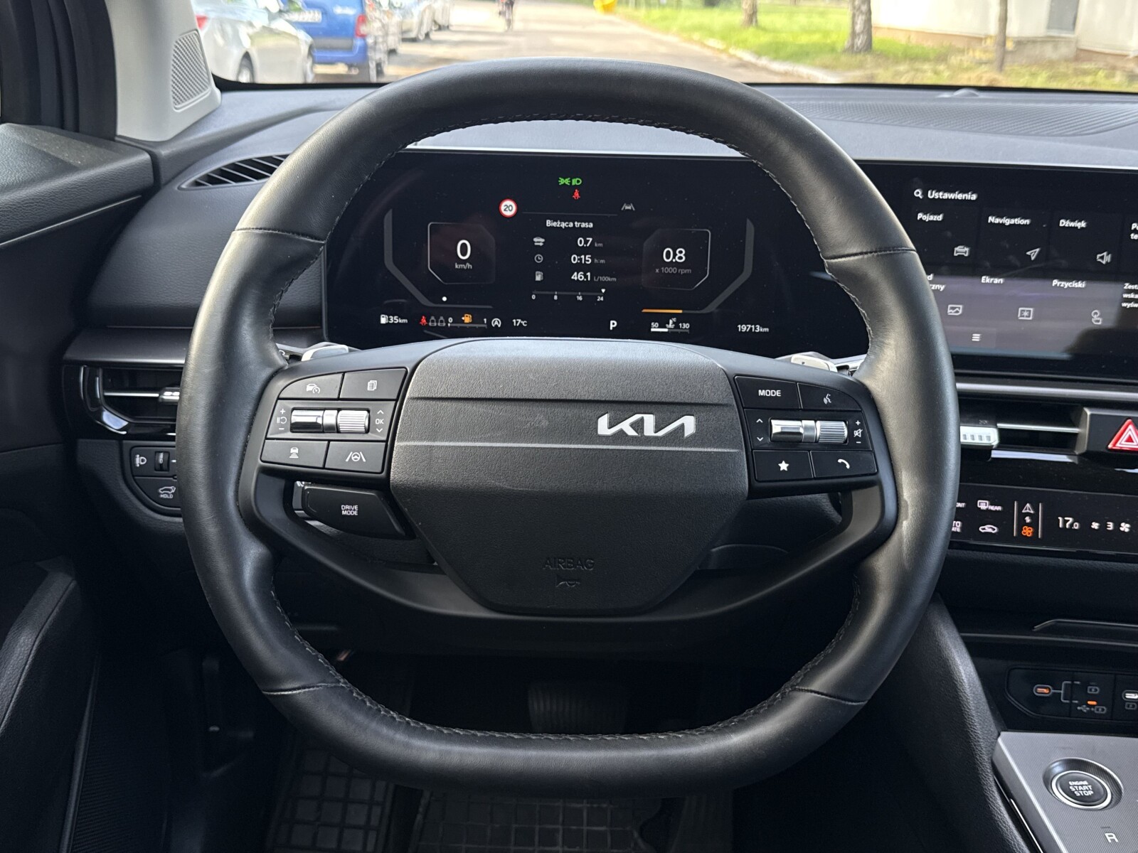 Kia Sportage - zdjęcie 15