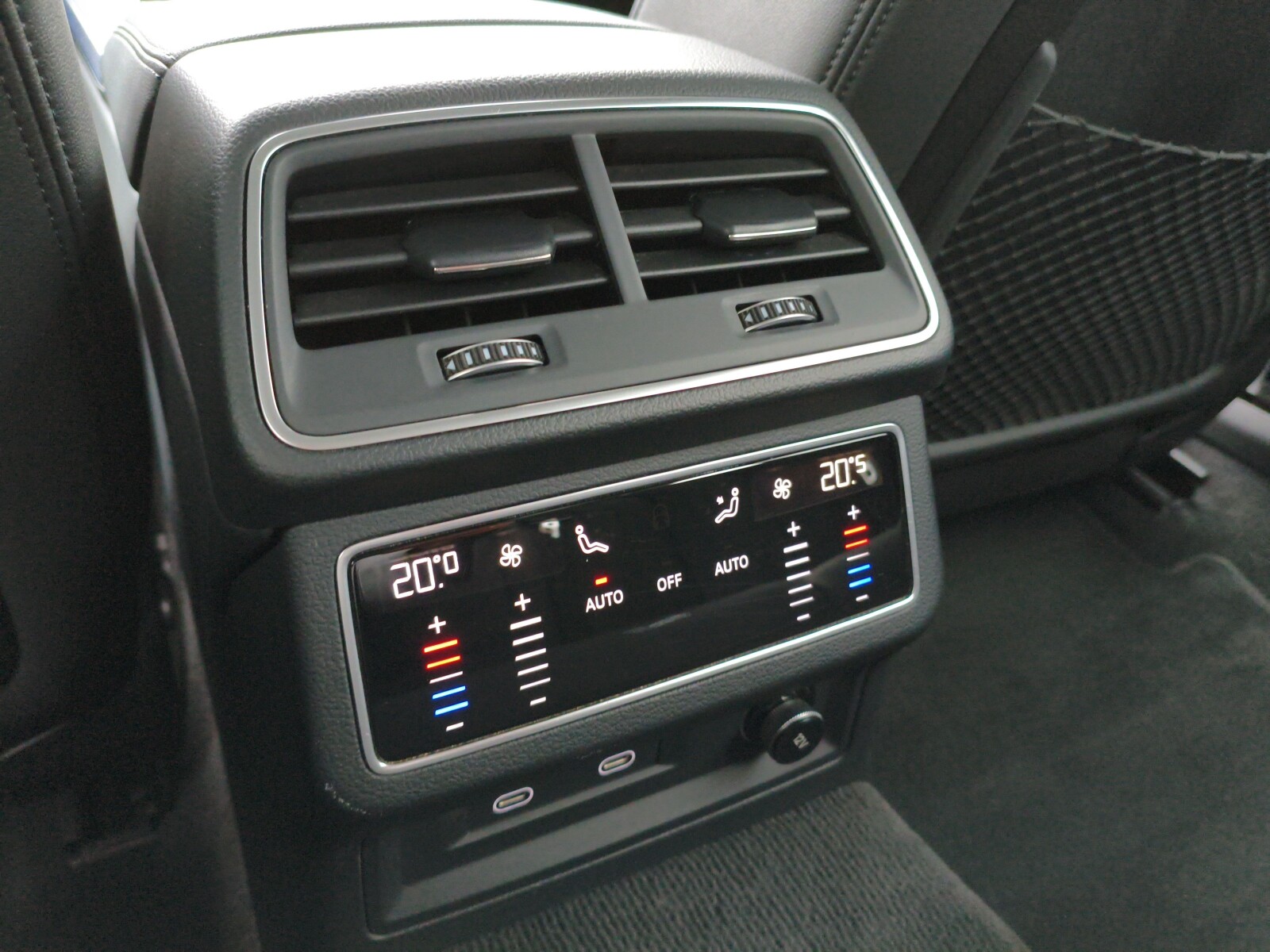 Audi A6 Avant - zdjęcie 22