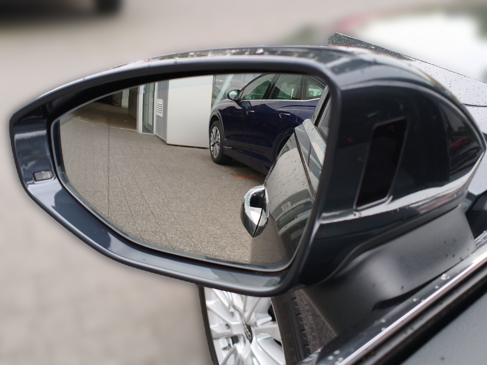 Audi A6 Avant - zdjęcie 28