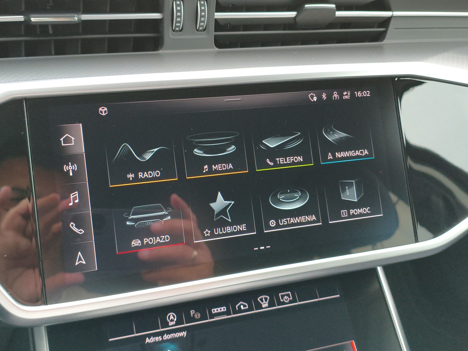 Audi A6 Avant - zdjęcie 32