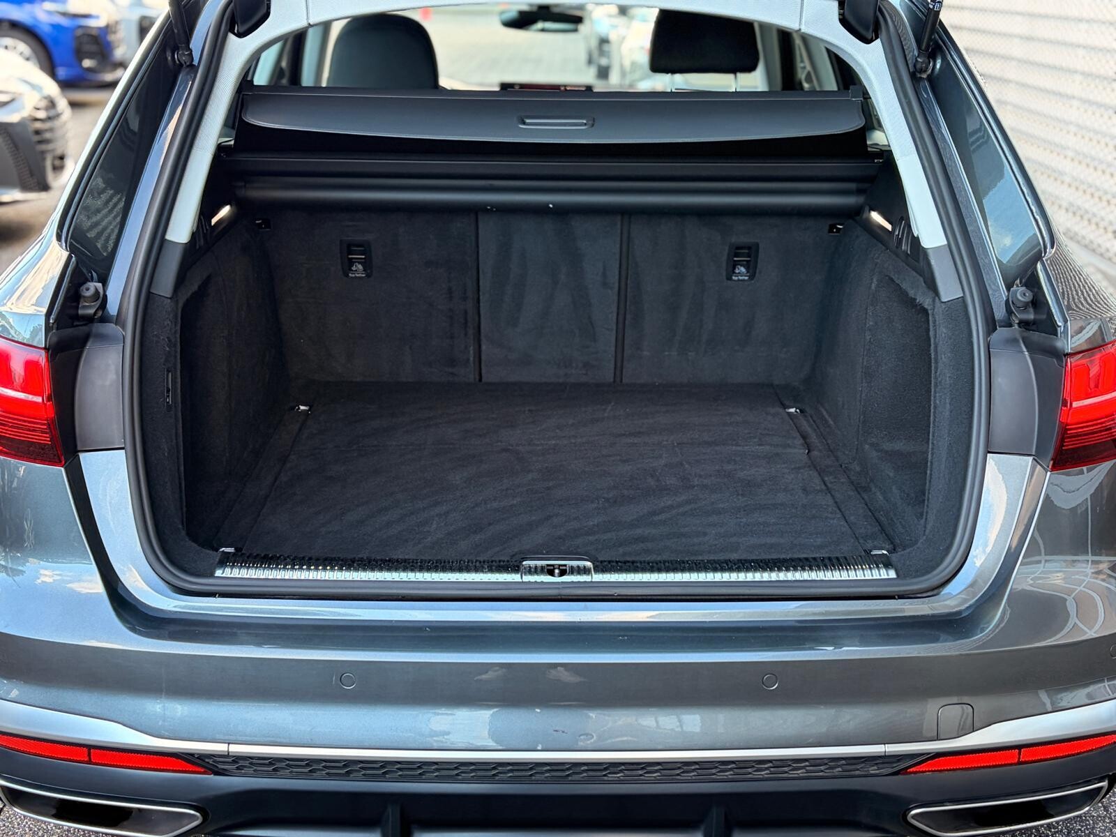 Audi A4 Avant - zdjęcie 12