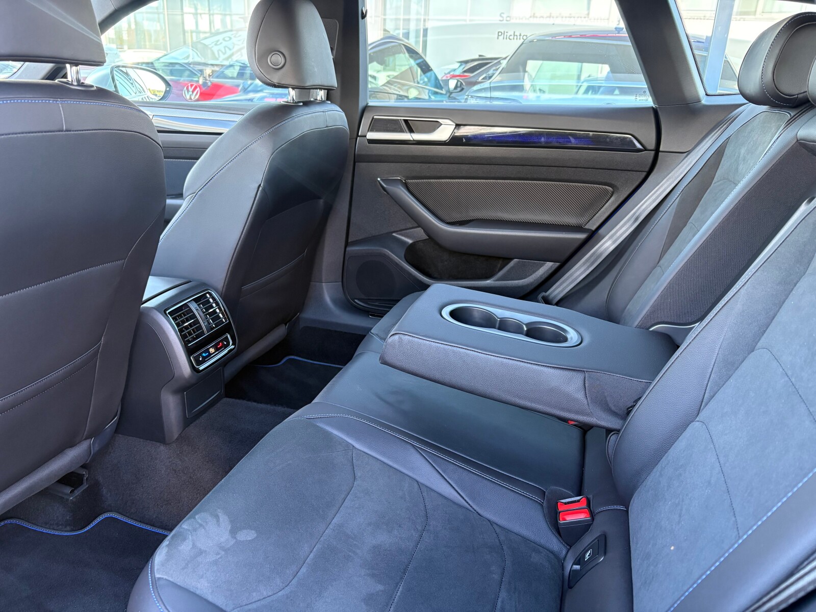 Volkswagen Arteon Shooting Brake - zdjęcie 14
