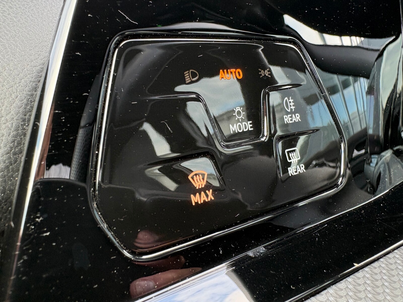 Volkswagen Golf - zdjęcie 25