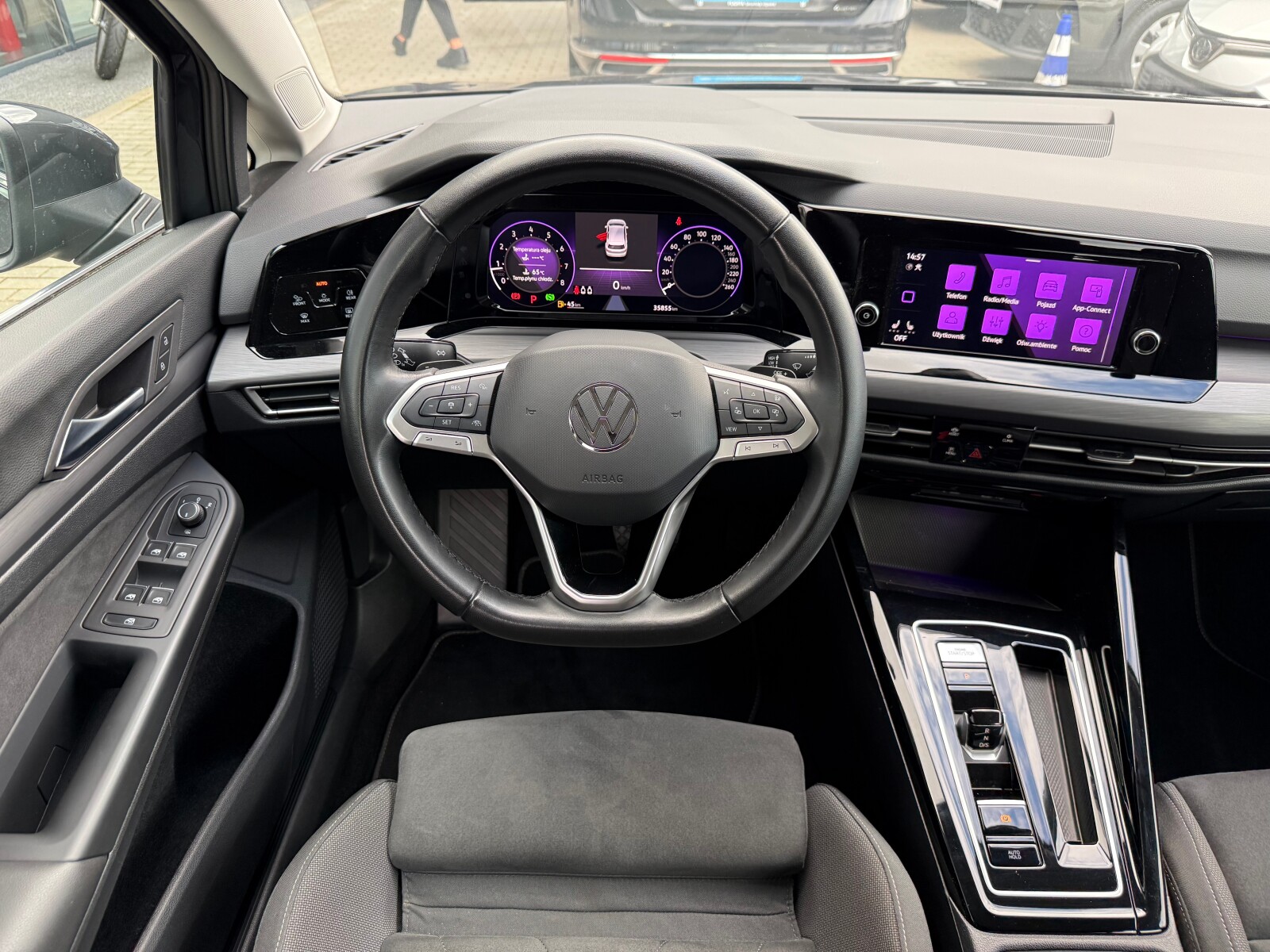 Volkswagen Golf - zdjęcie 11