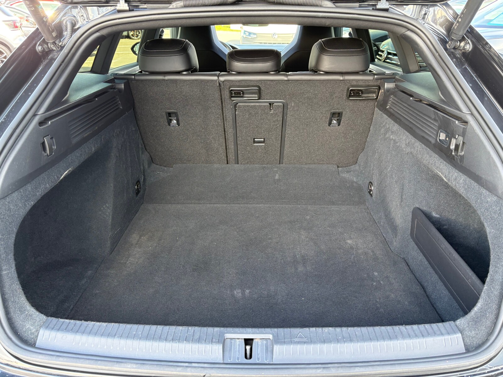 Volkswagen Arteon Shooting Brake - zdjęcie 18