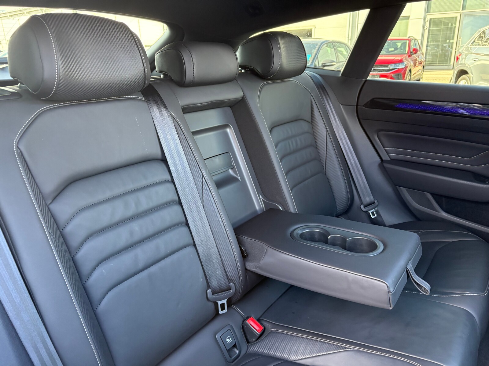 Volkswagen Arteon Shooting Brake - zdjęcie 14