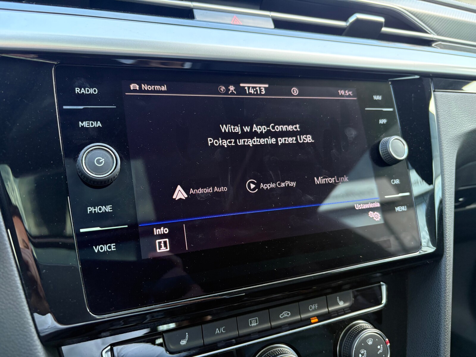 Volkswagen Arteon Shooting Brake - zdjęcie 32