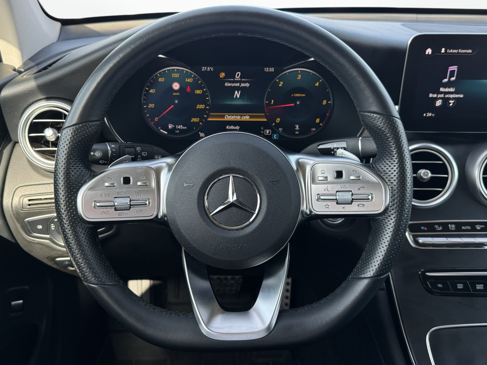 Mercedes-Benz GLC 200 - zdjęcie 11