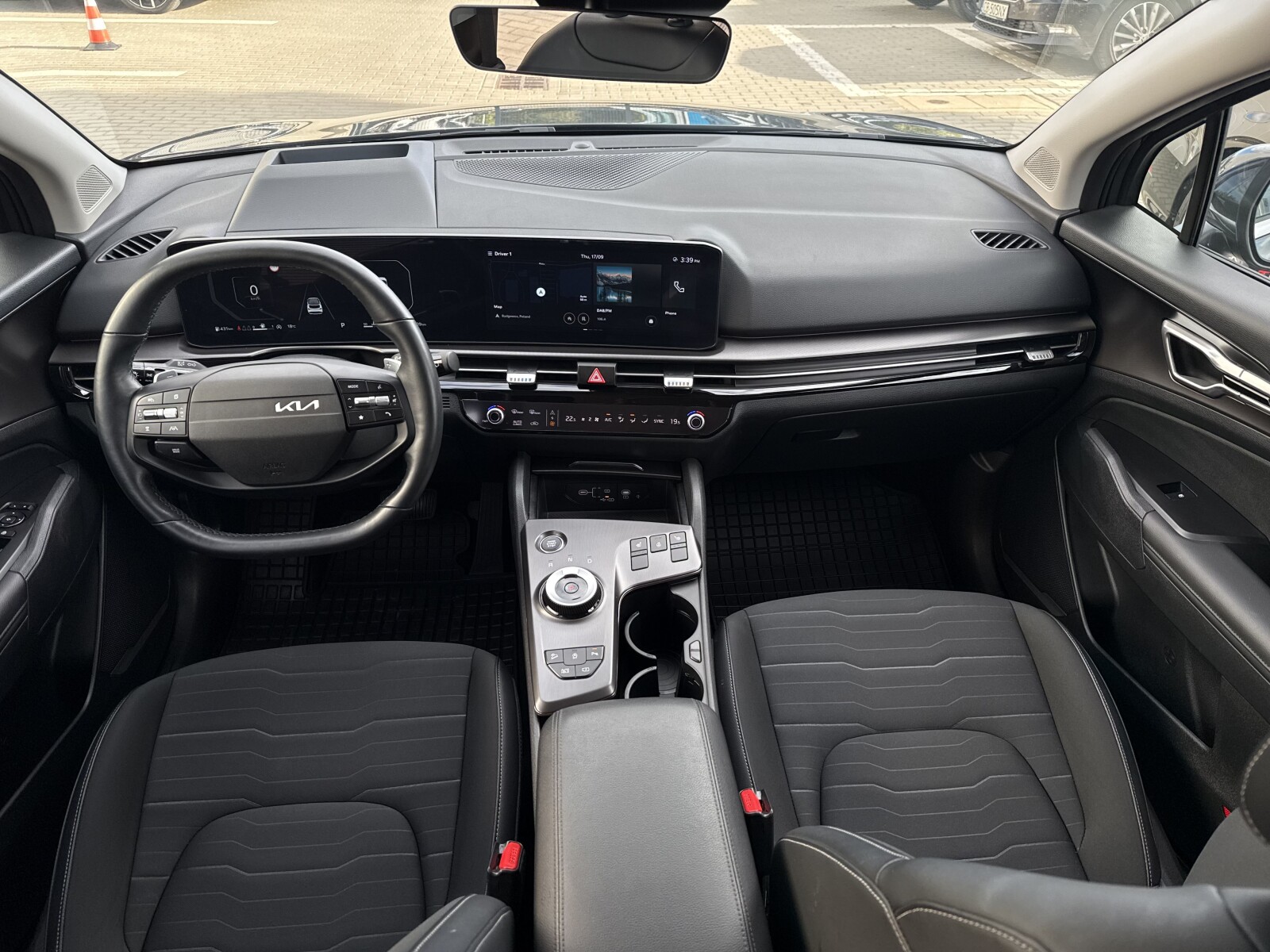 Kia Sportage - zdjęcie 14