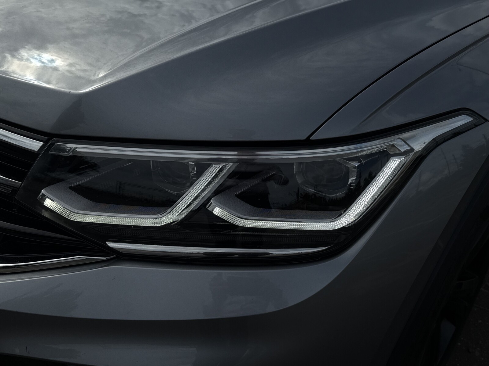 Volkswagen Tiguan Allspace - zdjęcie 38