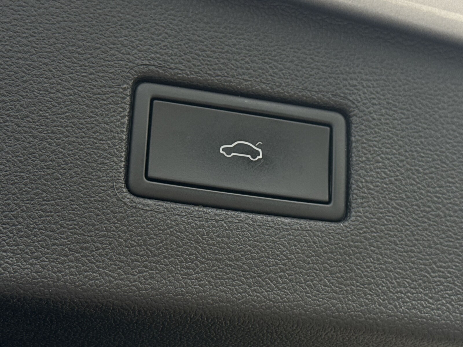 Volkswagen Tiguan Allspace - zdjęcie 35