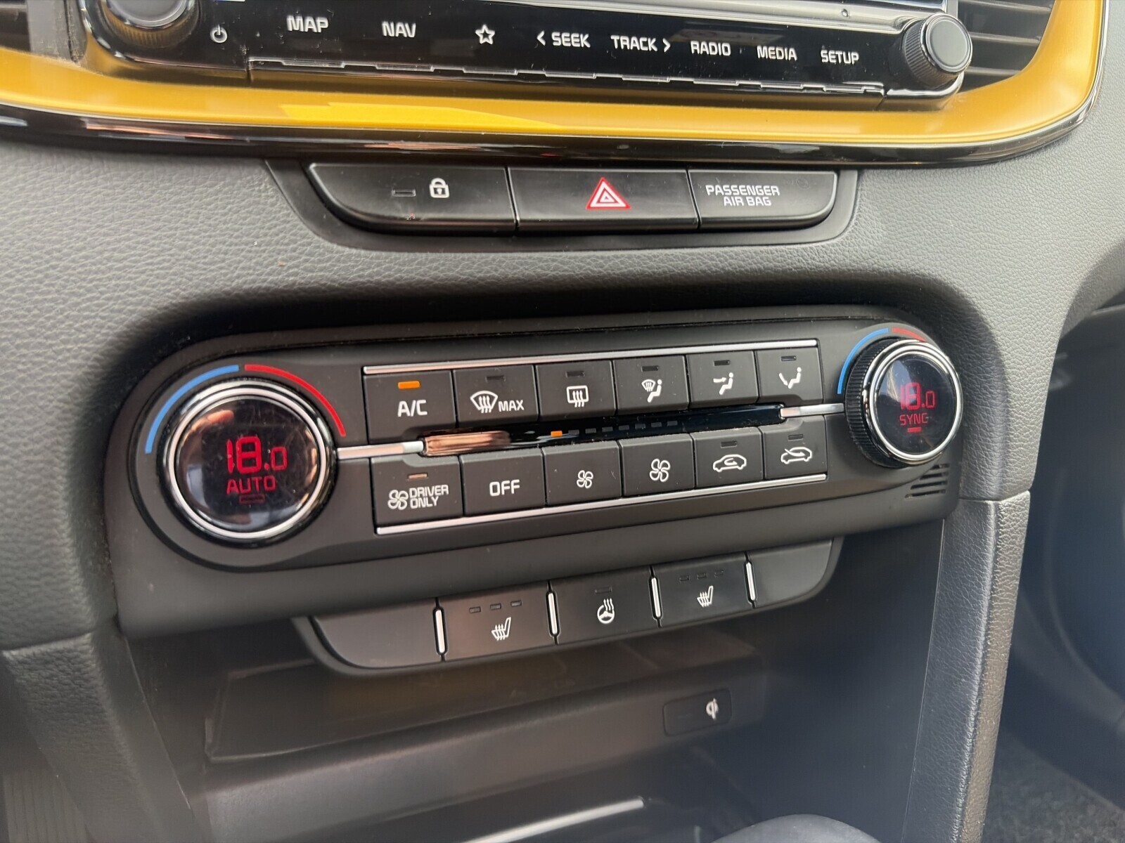 Kia XCeed - zdjęcie 22