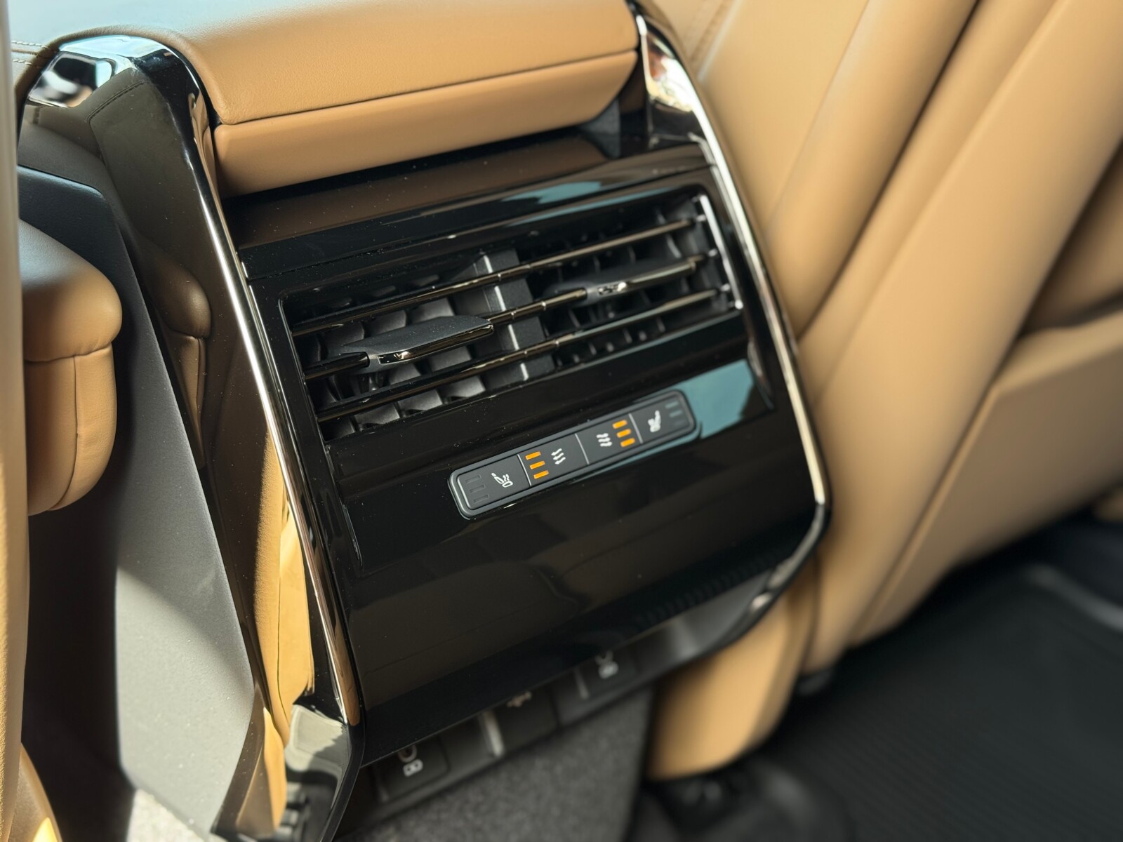 Land Rover Range Rover Sport - zdjęcie 24