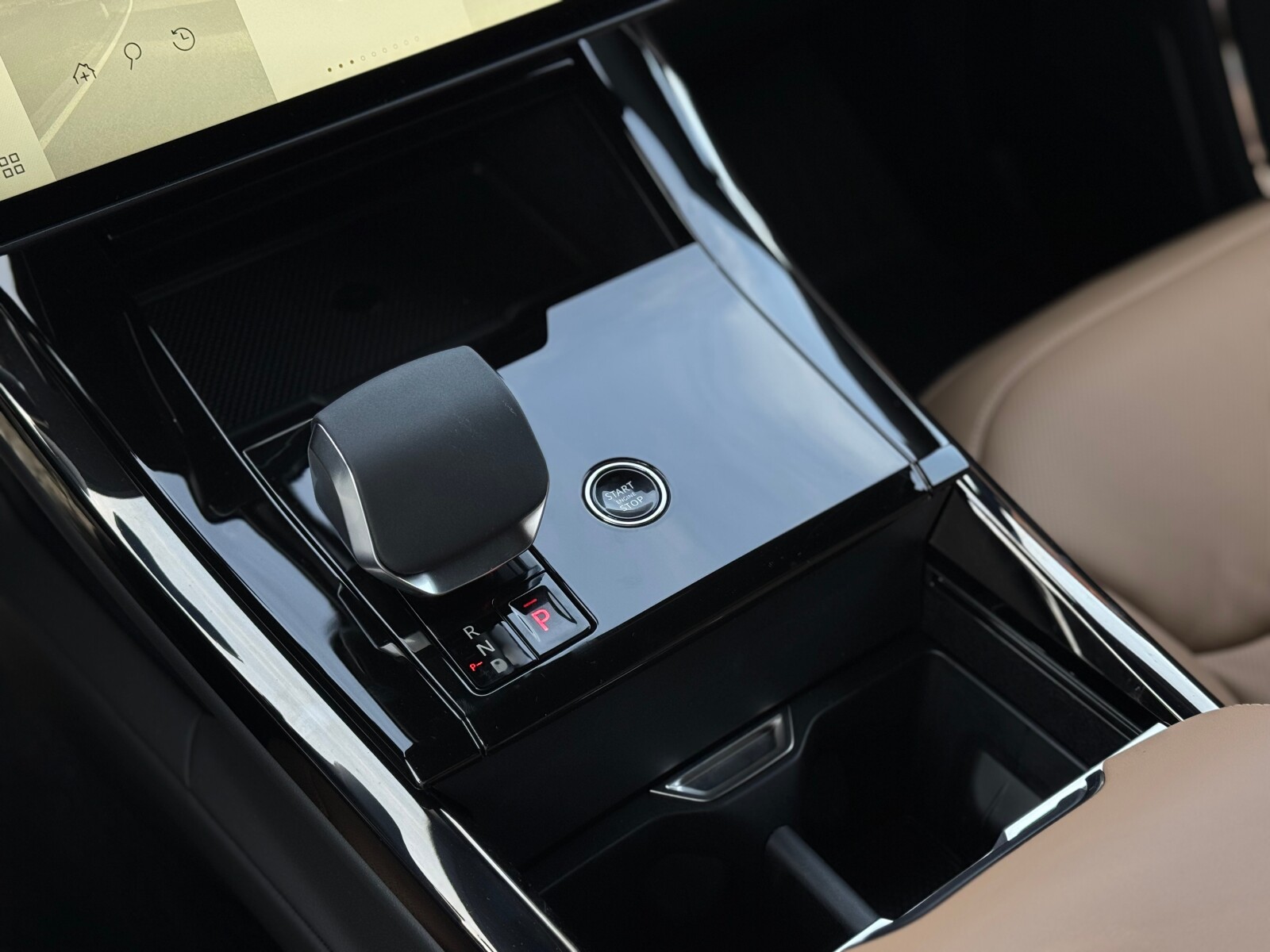 Land Rover Range Rover Sport - zdjęcie 11