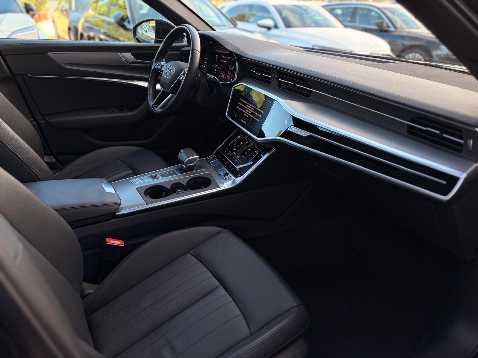 Audi A6 Avant - zdjęcie 22