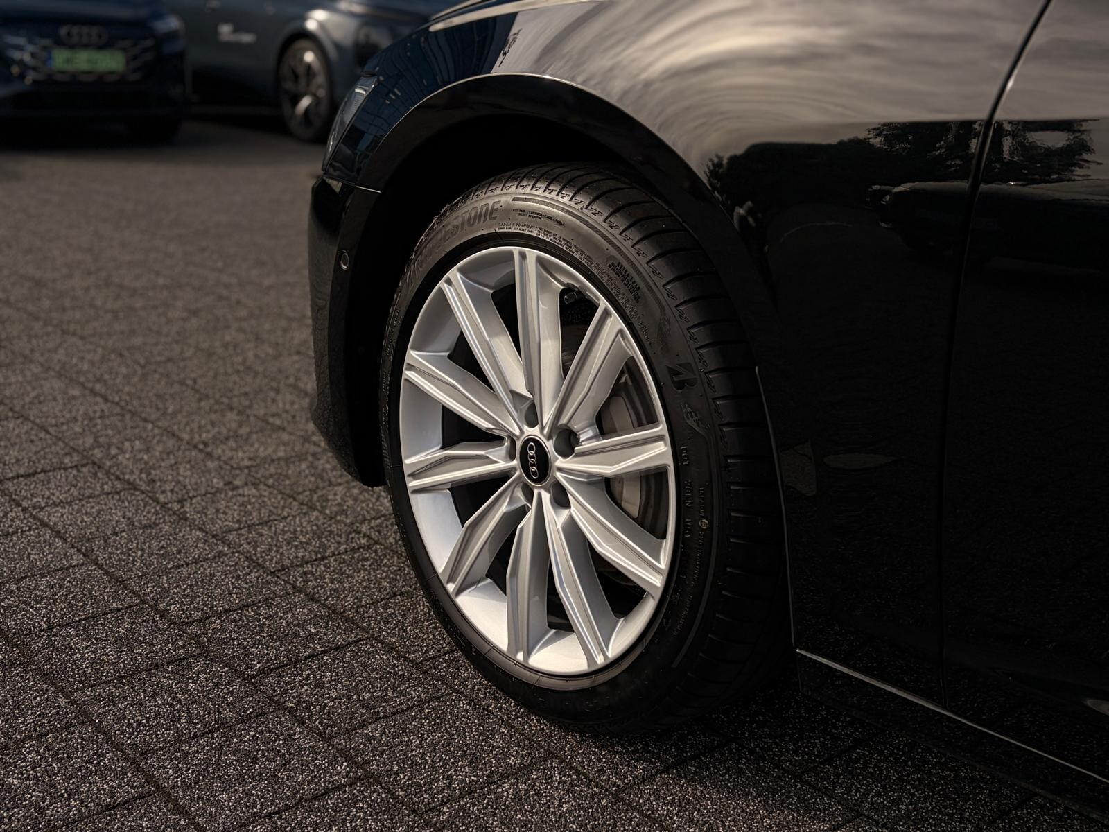 Audi A6 Avant - zdjęcie 10