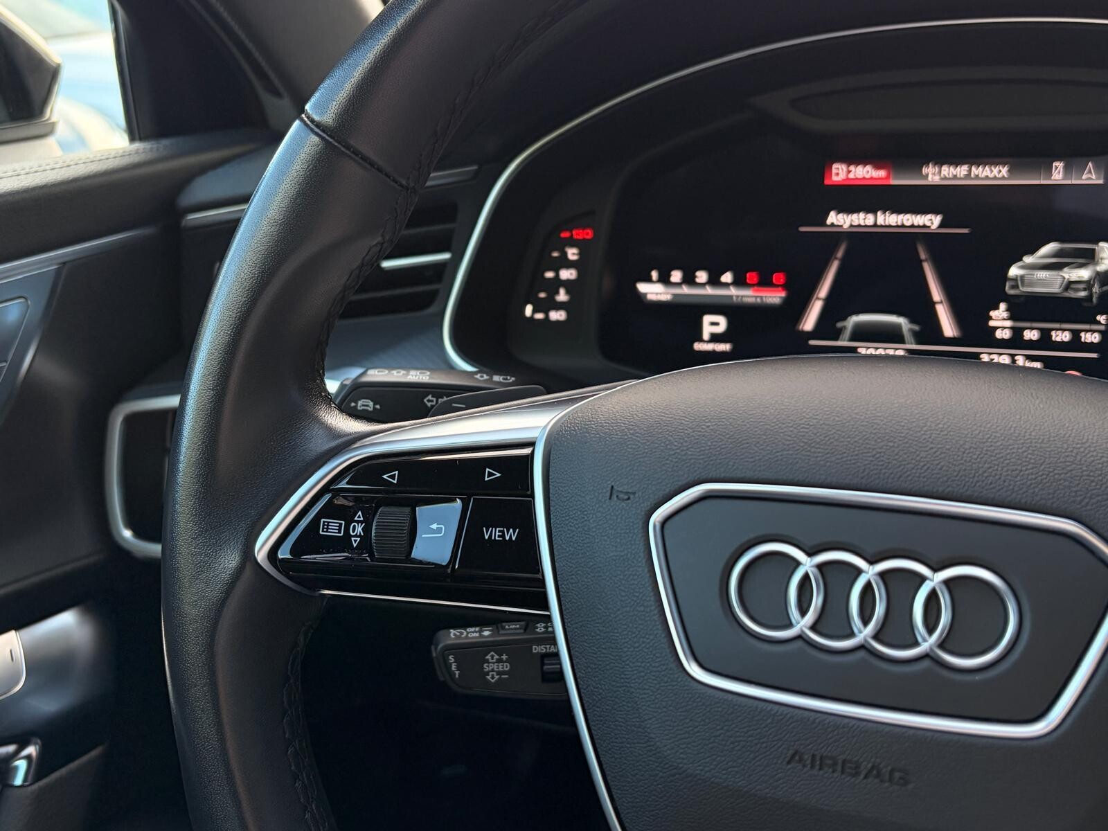 Audi A6 Avant - zdjęcie 27