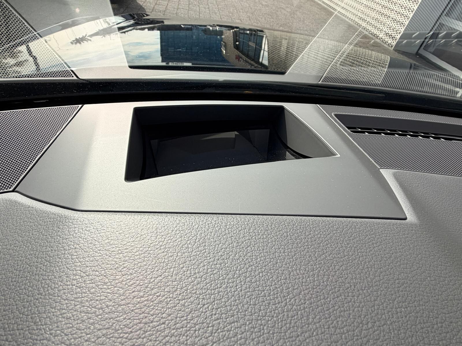 Audi A6 Avant - zdjęcie 14