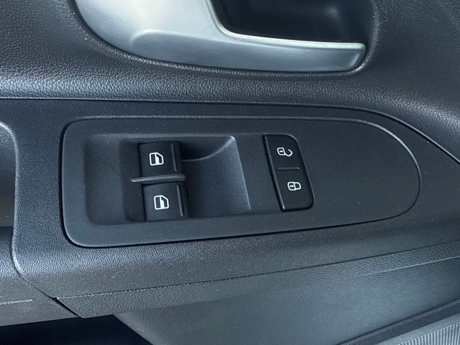 Volkswagen up! - zdjęcie 18