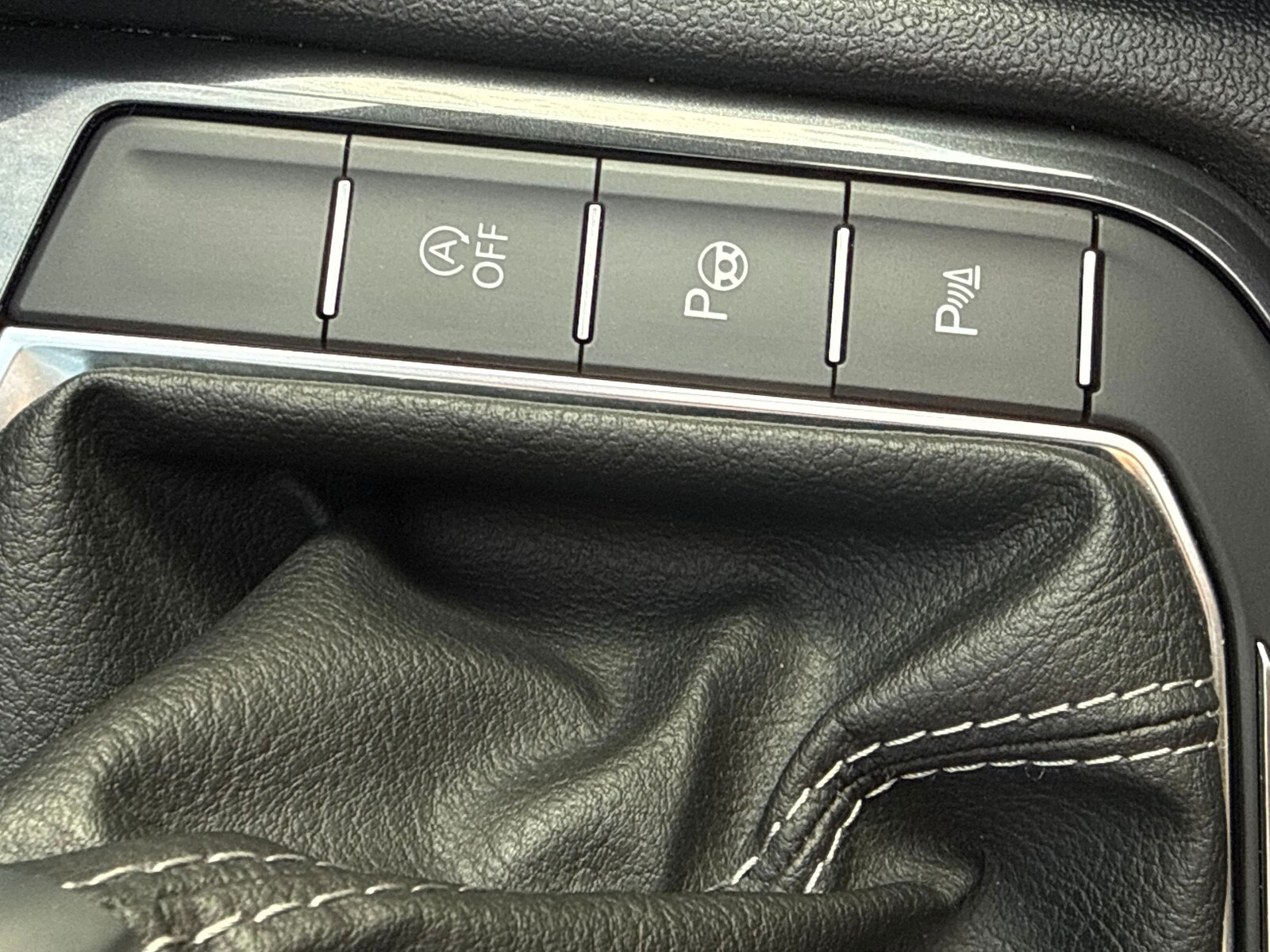 Volkswagen Tiguan Allspace - zdjęcie 20