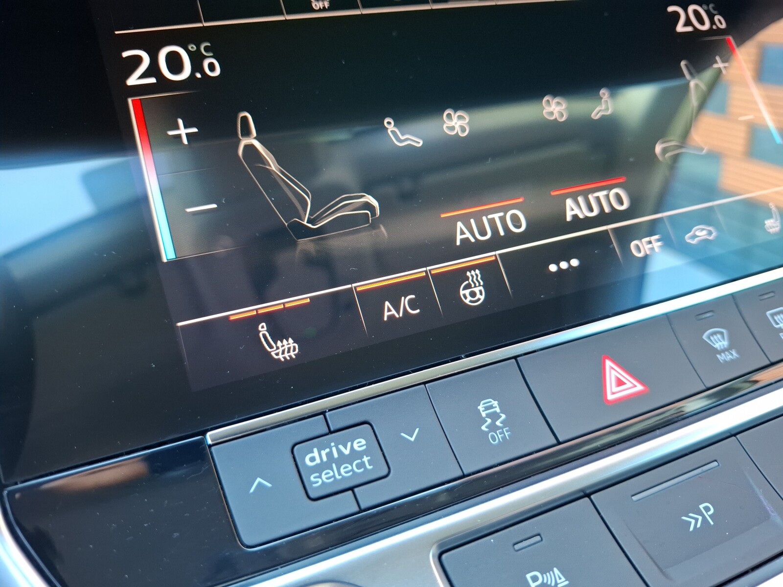 Audi A6 Avant - zdjęcie 38