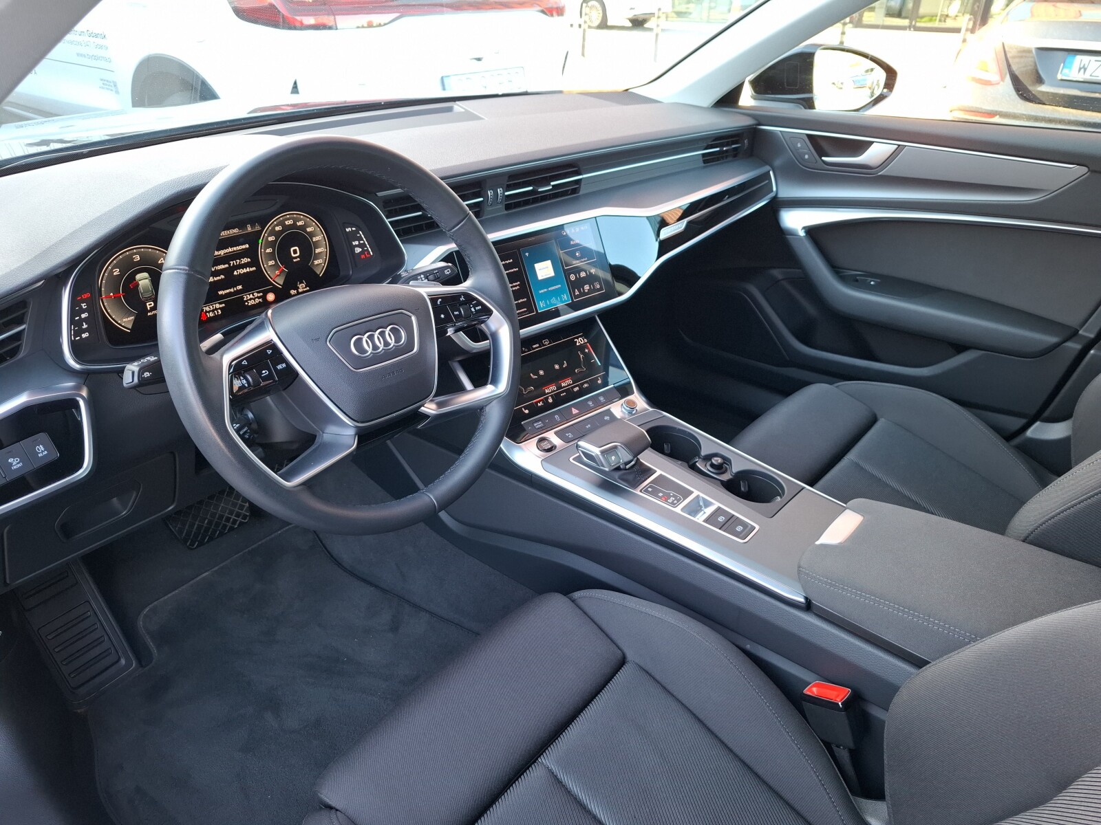 Audi A6 Avant - zdjęcie 28