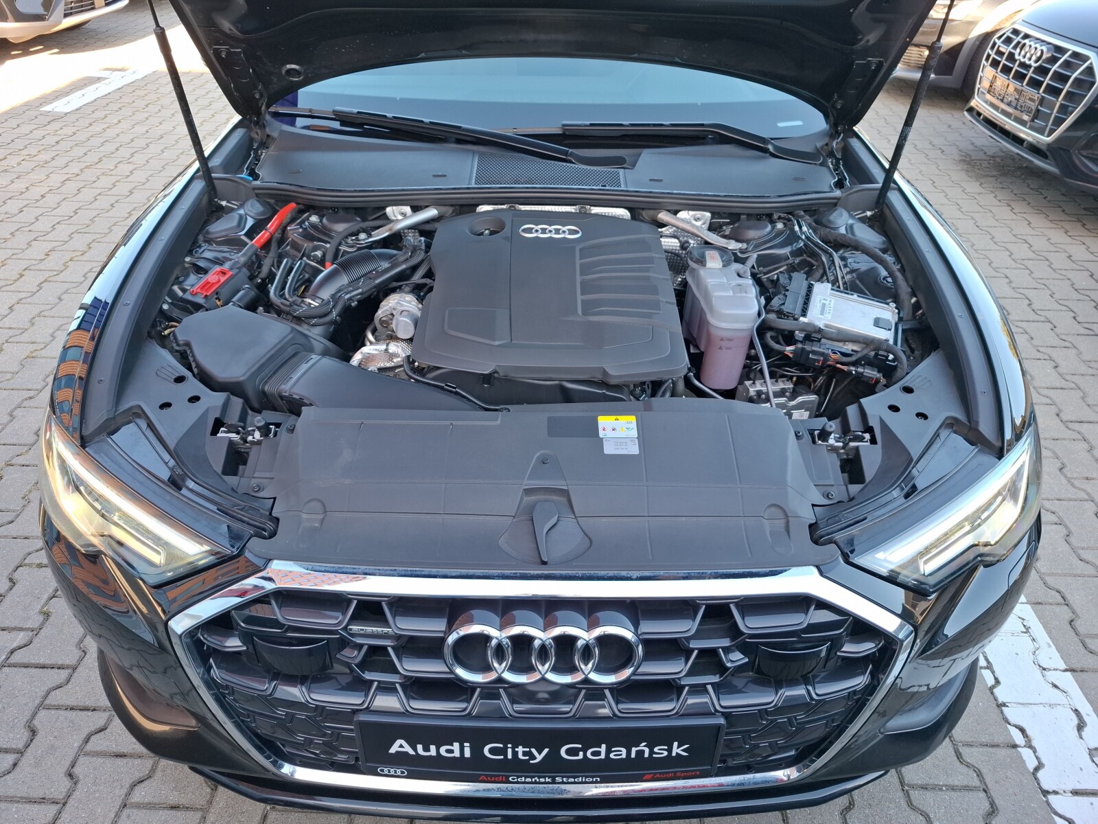 Audi A6 Avant - zdjęcie 18