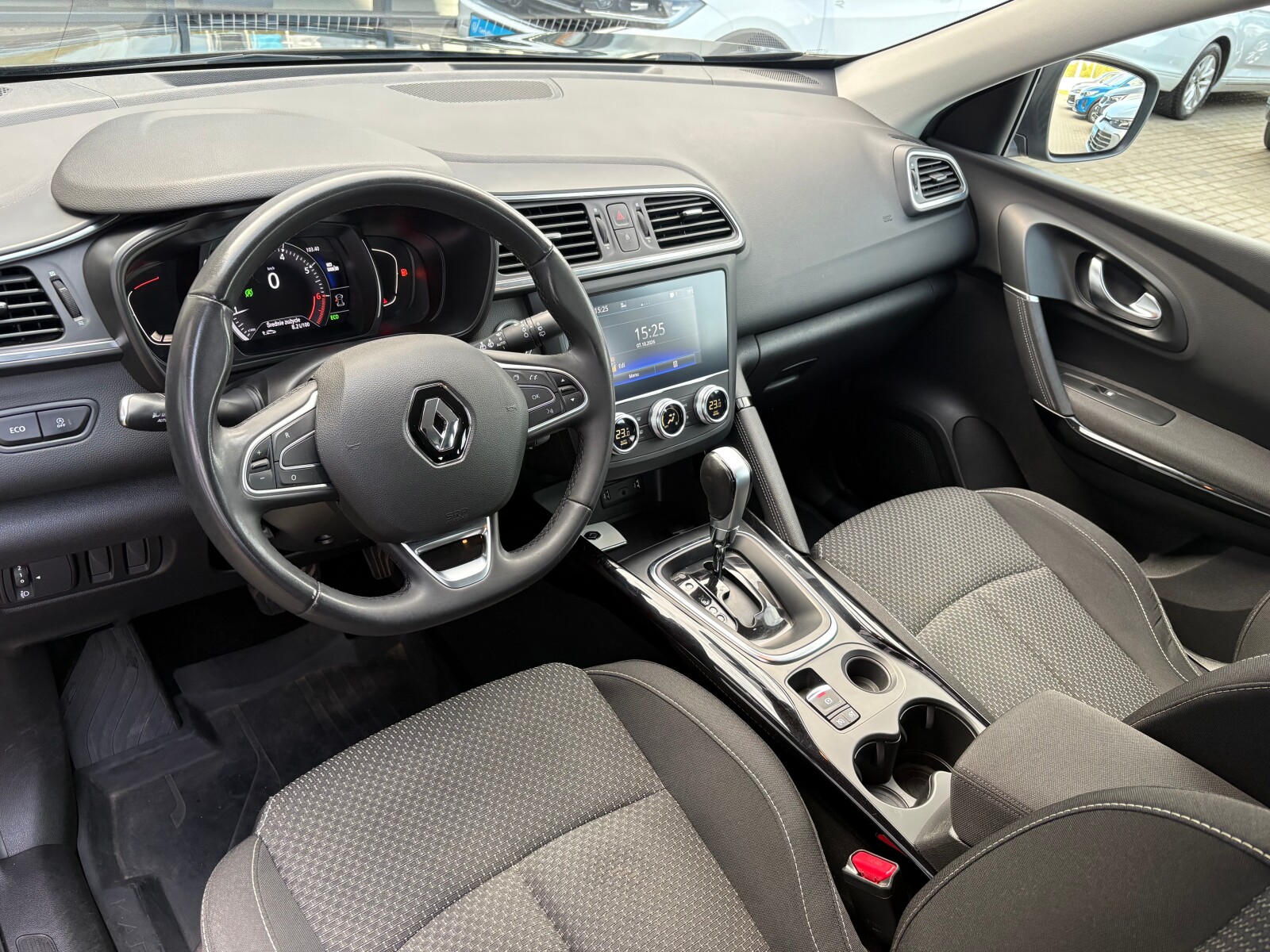 Renault Kadjar - zdjęcie 11