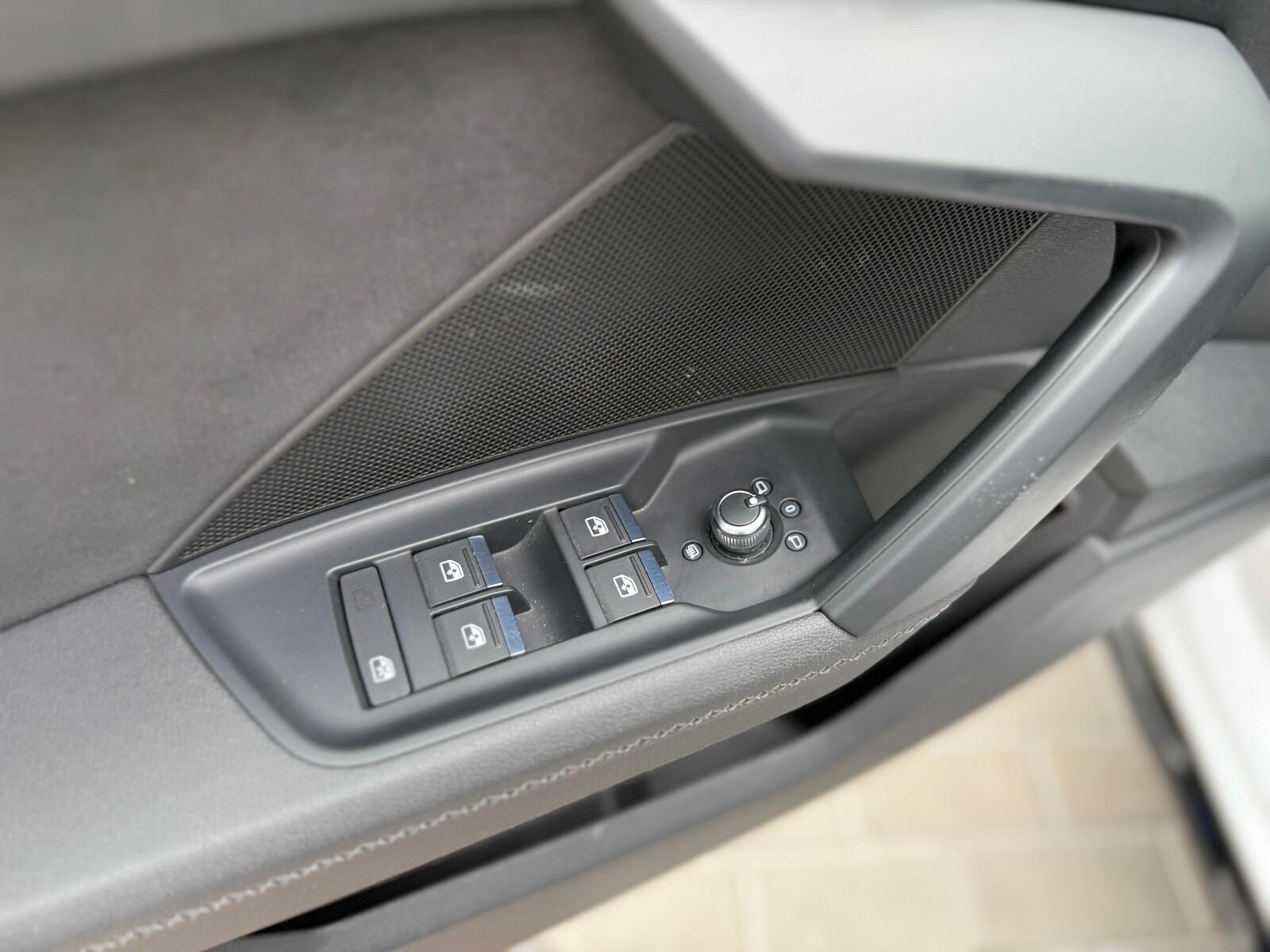 Audi S3 Sportback - zdjęcie 18