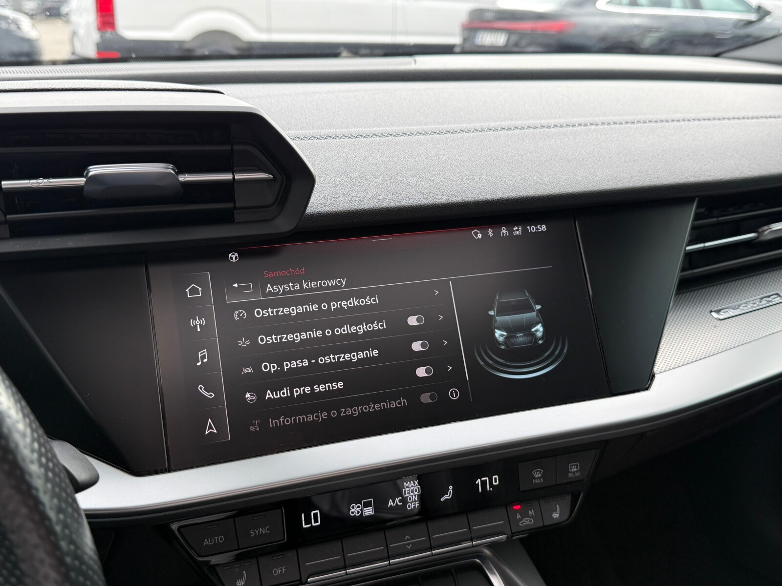 Audi S3 Sportback - zdjęcie 32