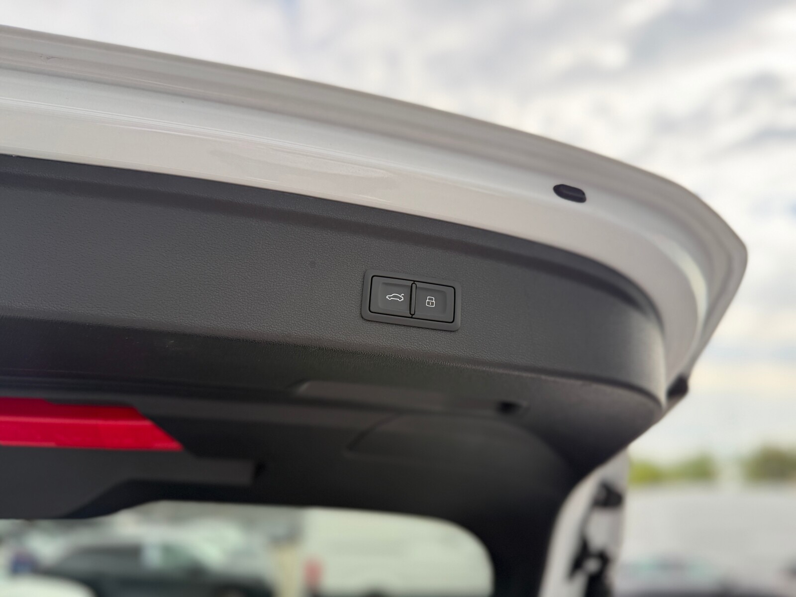 Audi S3 Sportback - zdjęcie 11