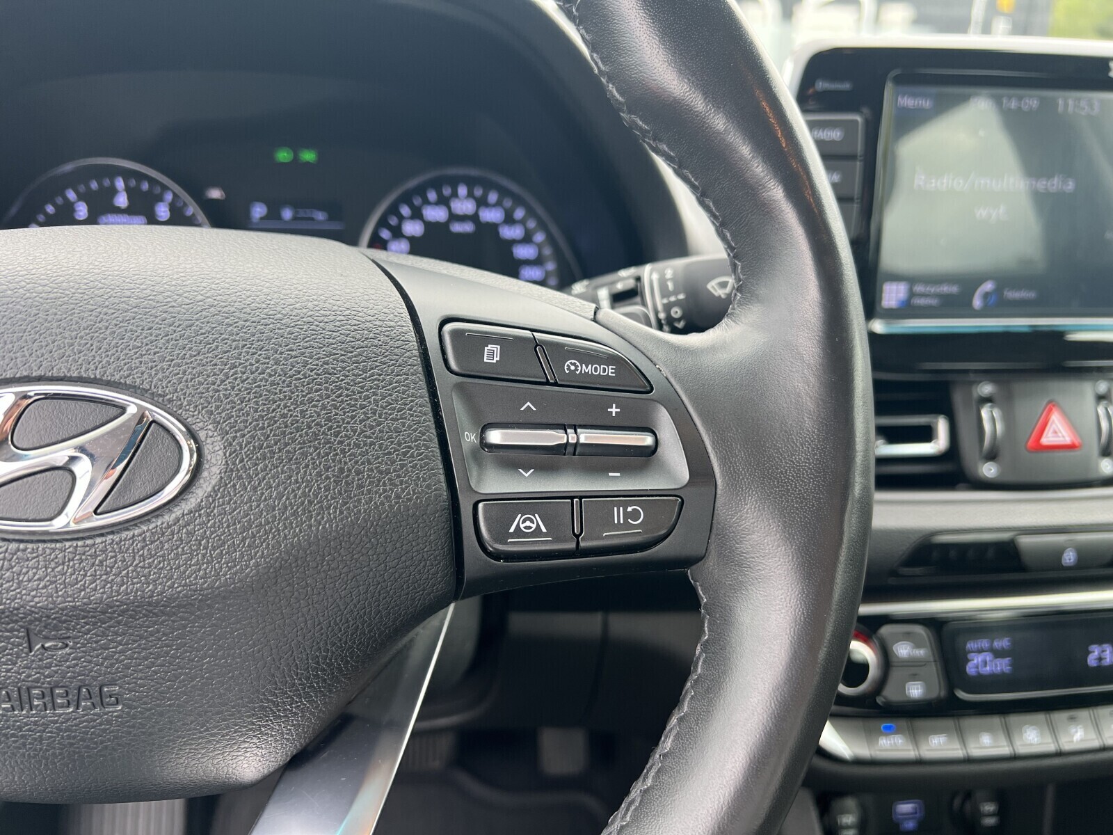 Hyundai i30 - zdjęcie 16