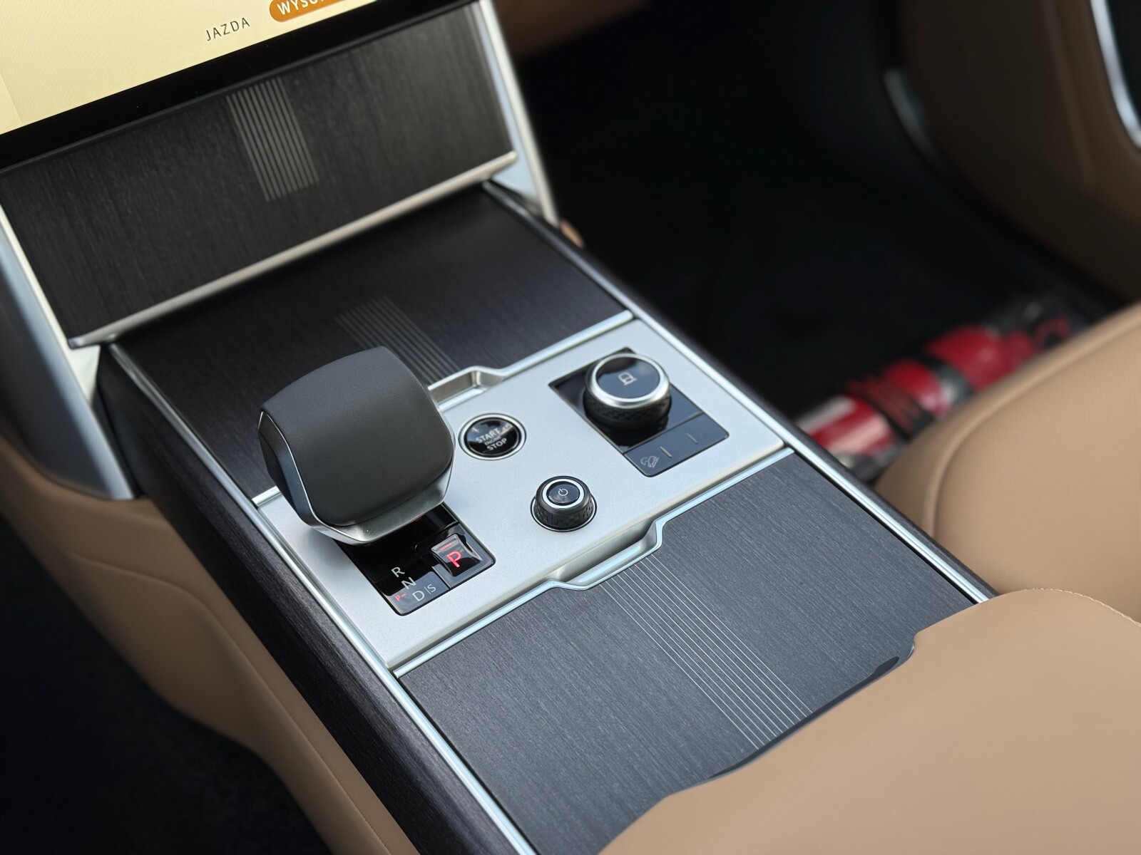 Land Rover Range Rover - zdjęcie 15