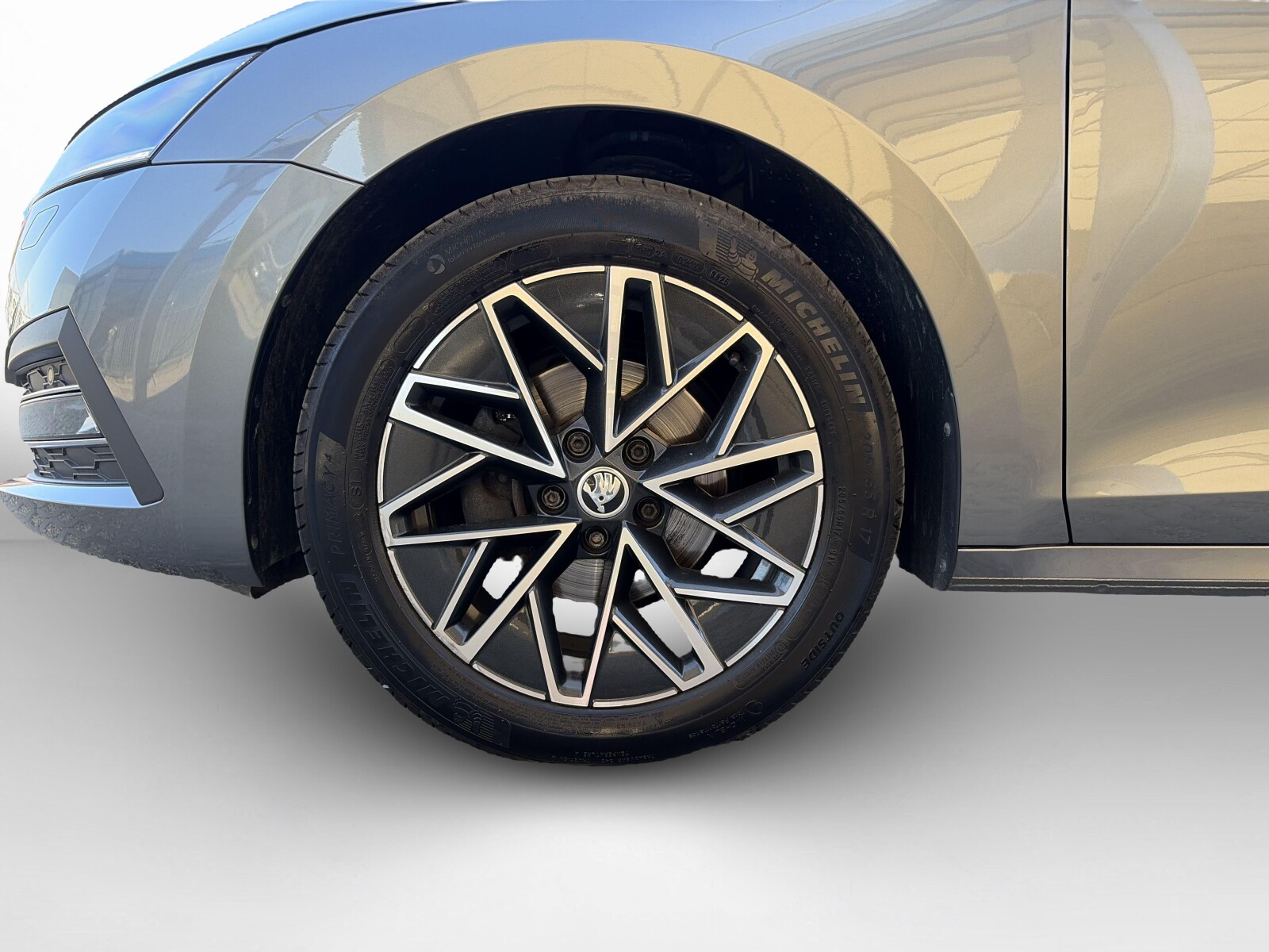 Škoda Octavia Combi - zdjęcie 18