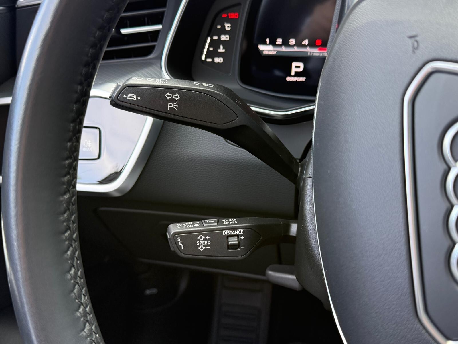 Audi A6 Avant - zdjęcie 24