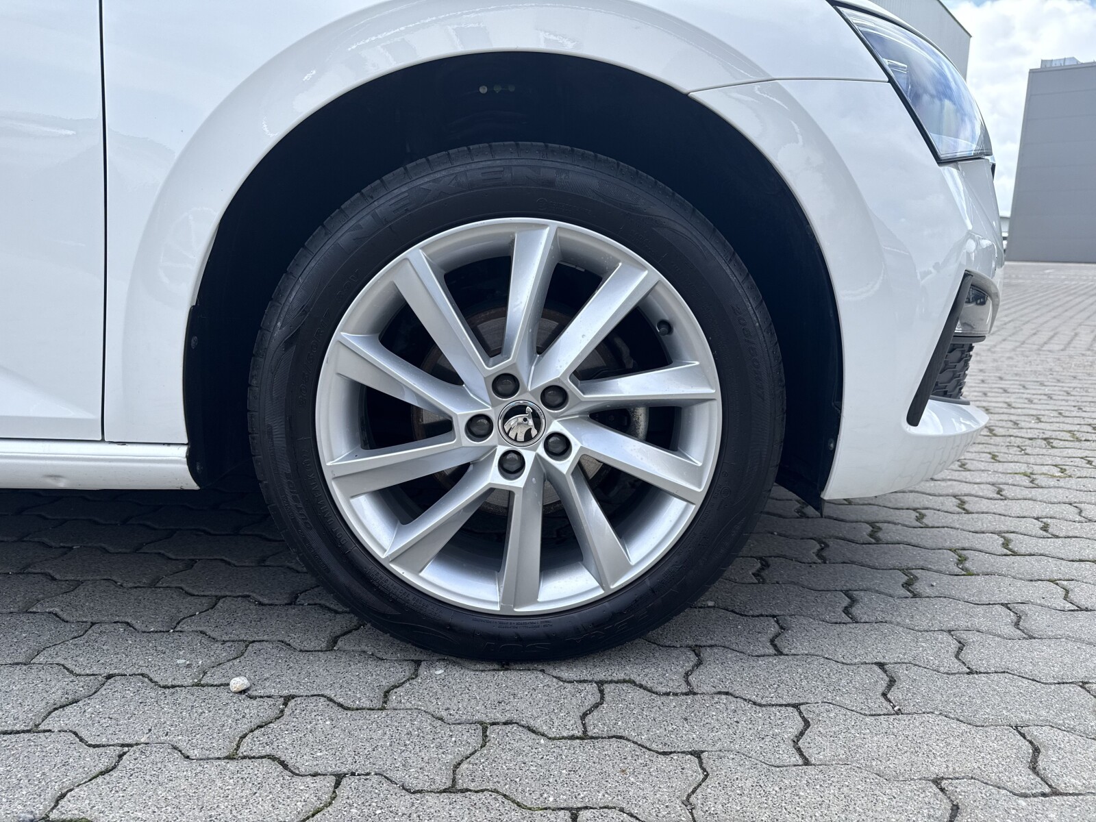 Škoda Scala - zdjęcie 32