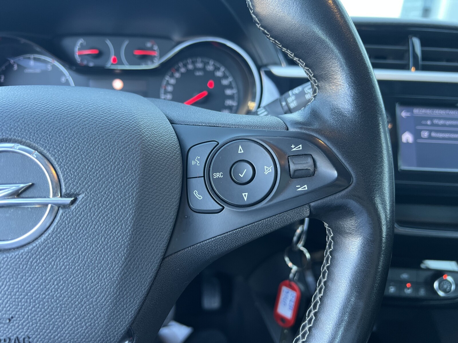 Opel Corsa - zdjęcie 15