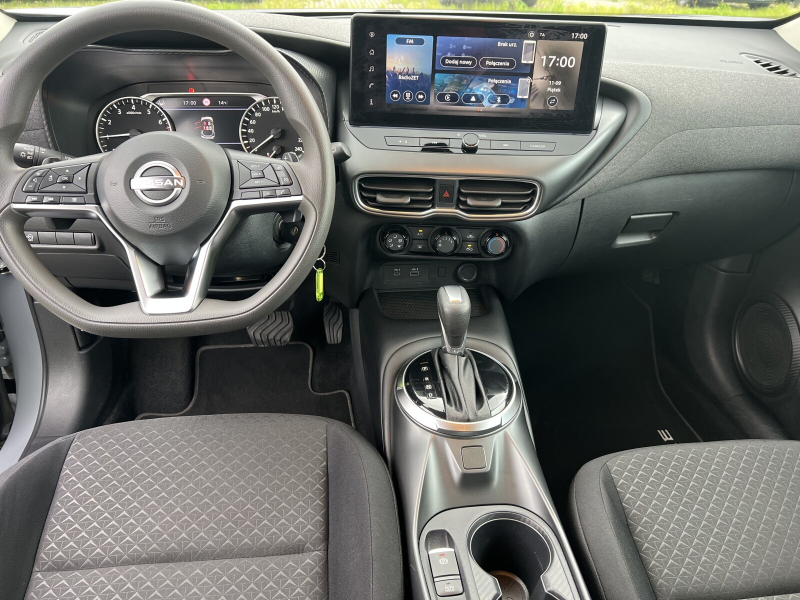Nissan Juke - zdjęcie 23