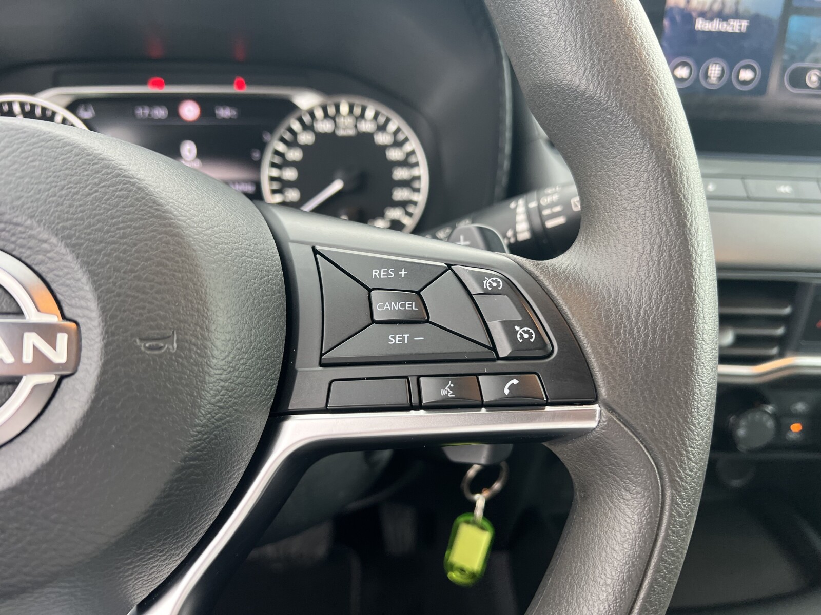 Nissan Juke - zdjęcie 15