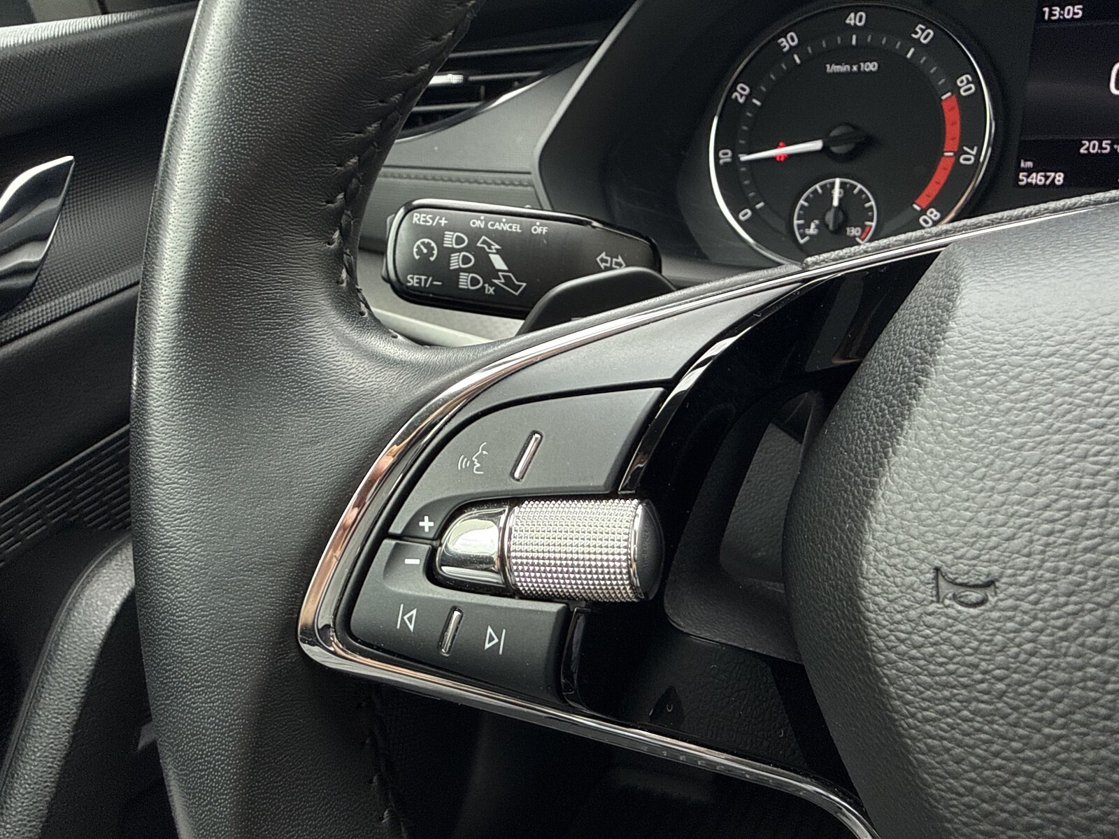 Škoda Octavia Combi - zdjęcie 16