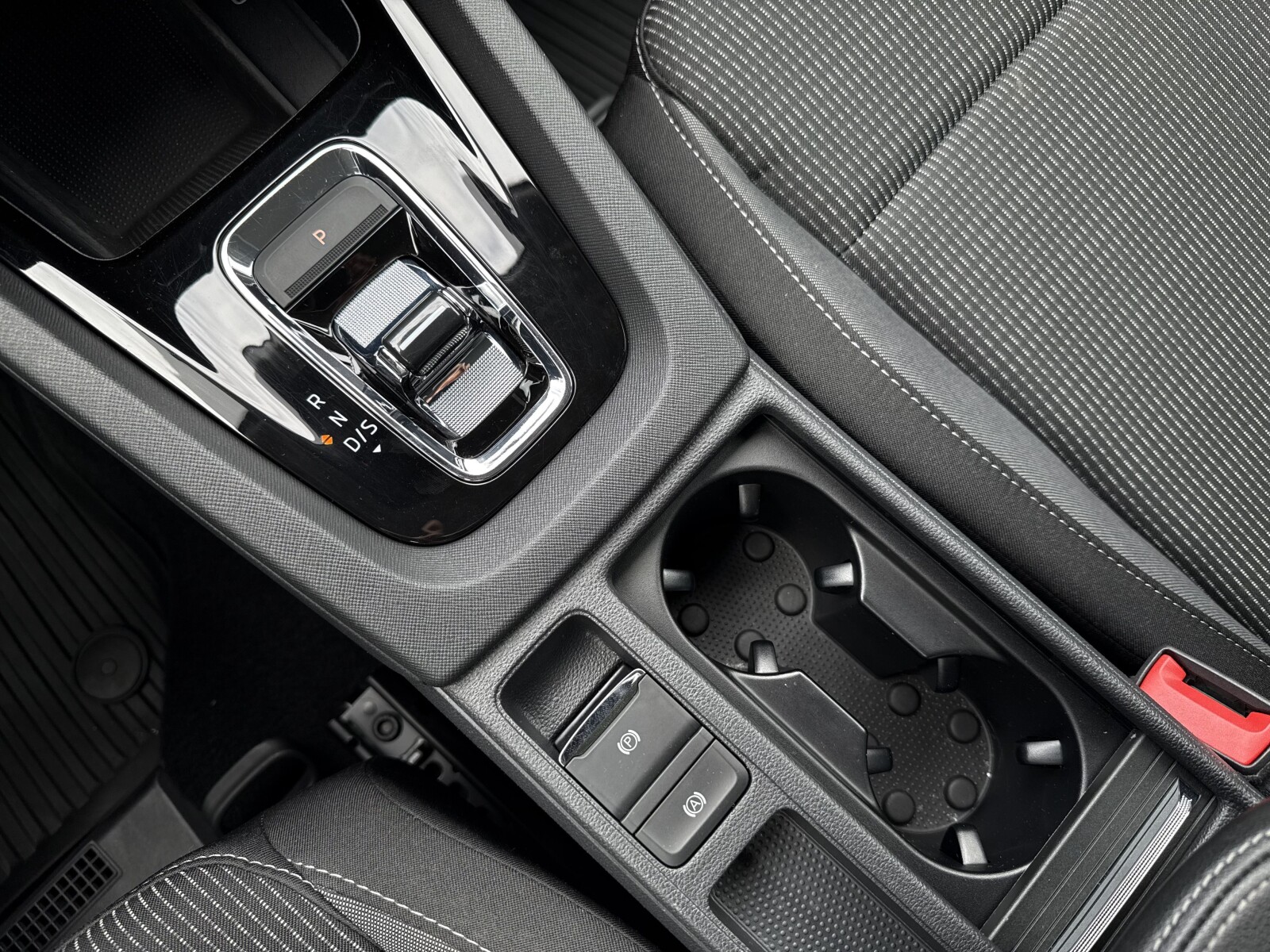 Škoda Octavia Combi - zdjęcie 19
