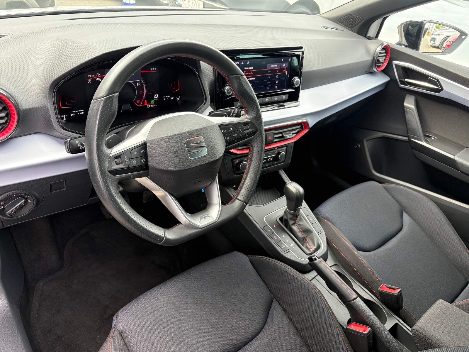 Seat Ibiza - zdjęcie 11