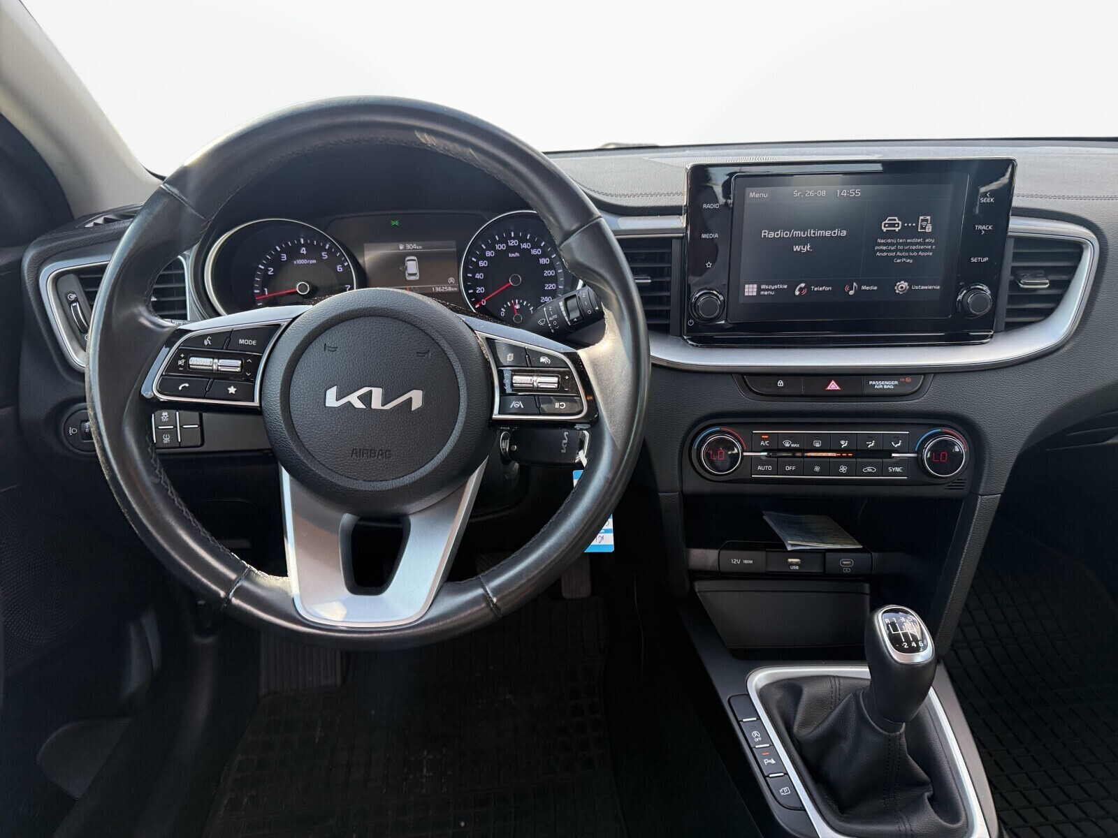 Kia Ceed - zdjęcie 13