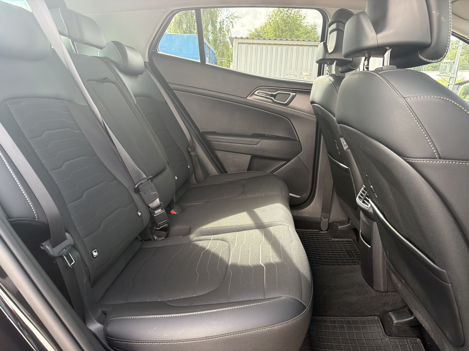 Kia Sportage - zdjęcie 15
