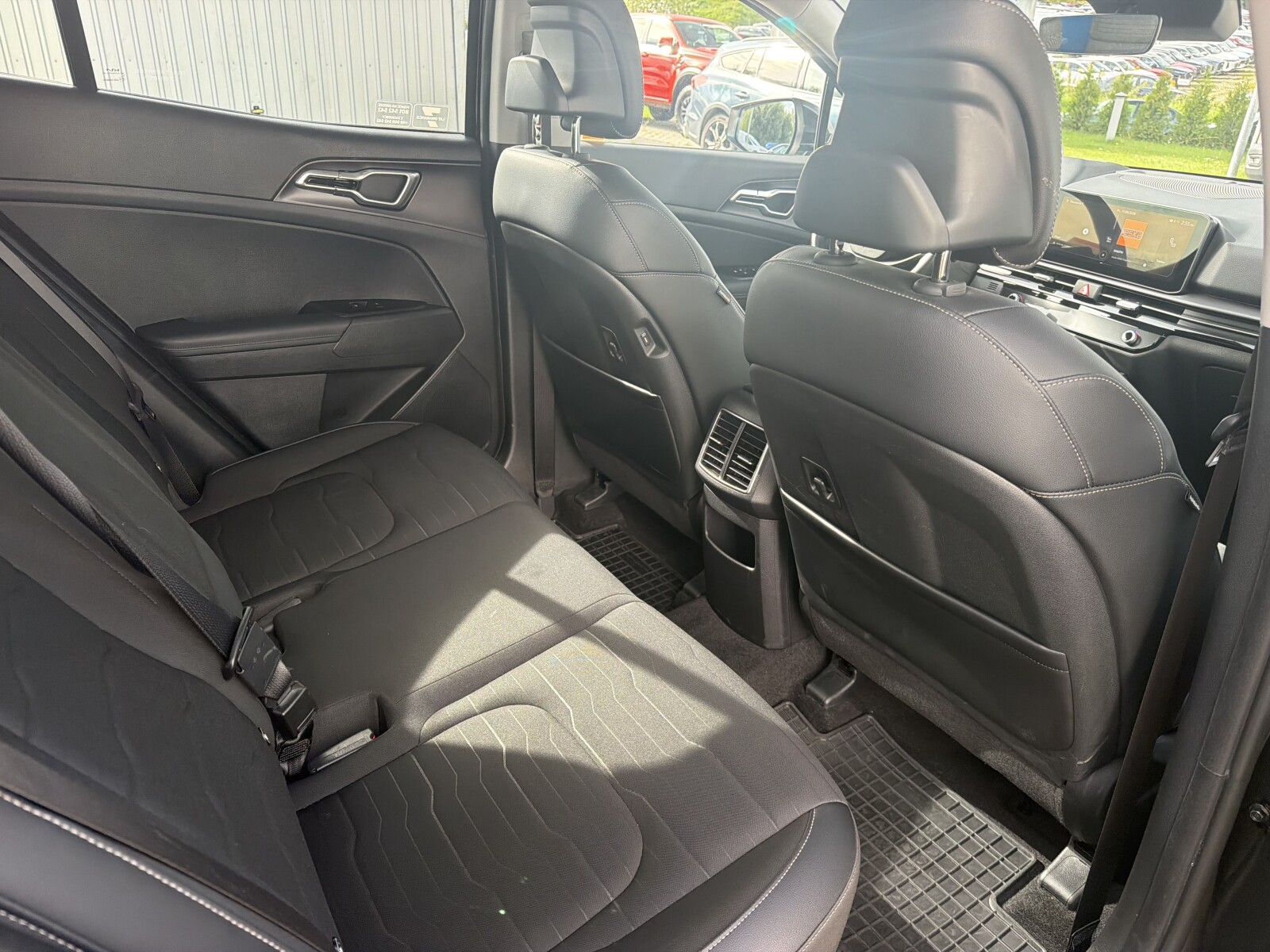 Kia Sportage - zdjęcie 14