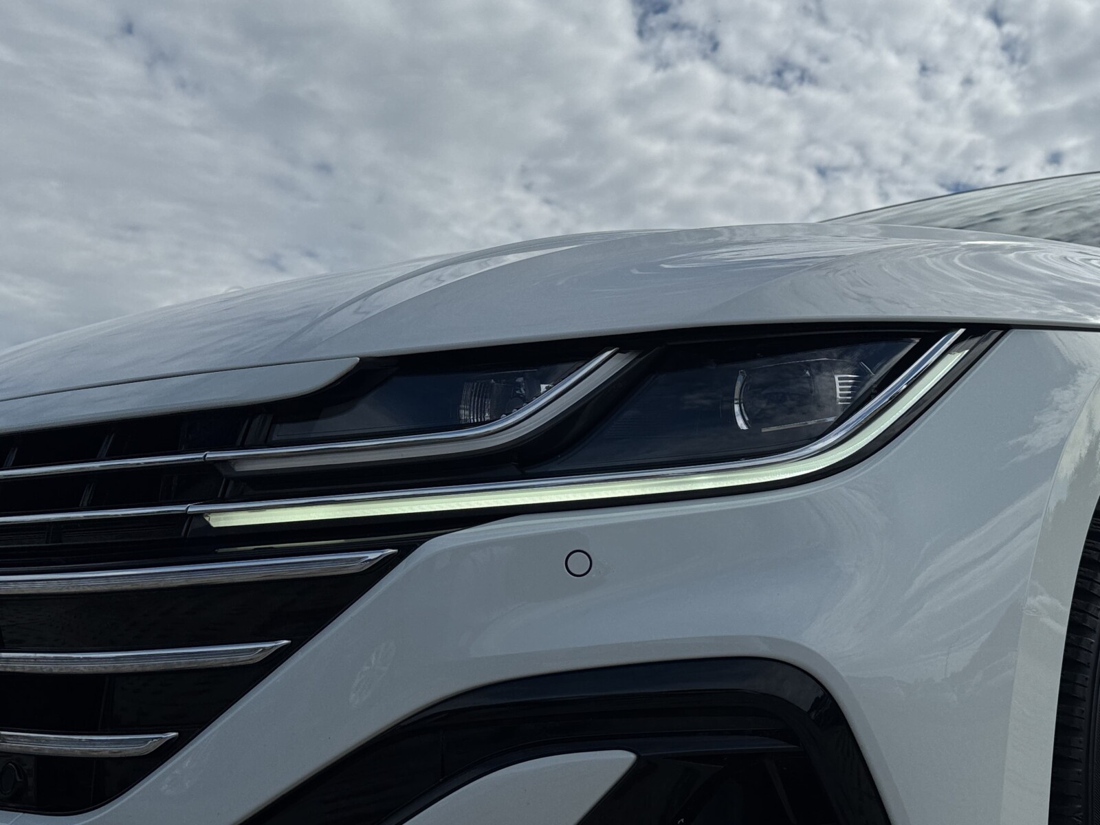 Volkswagen Arteon - zdjęcie 32